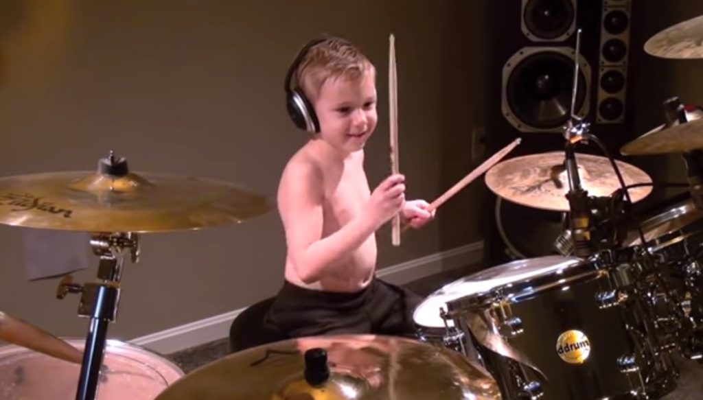 talent, gift, kid, drum, drummer, song, rock, performance, youtube, views, internet, little, amazing, impressive, professional,