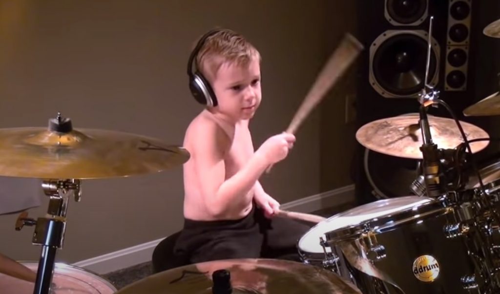 talent, gift, kid, drum, drummer, song, rock, performance, youtube, views, internet, little, amazing, impressive, professional,