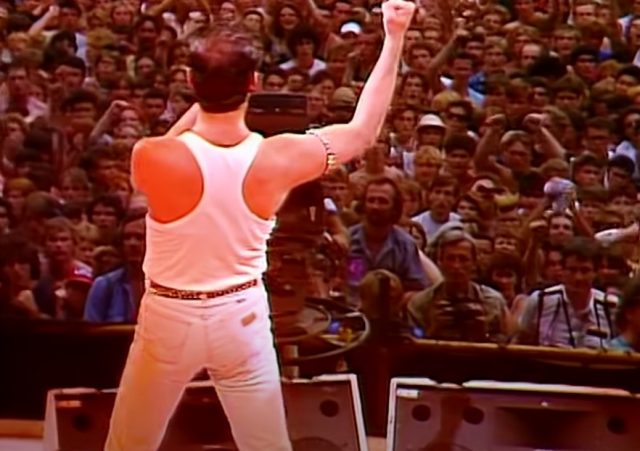 This 21 minutes performance by The Queens in 1985 at Live Aid was so ...
