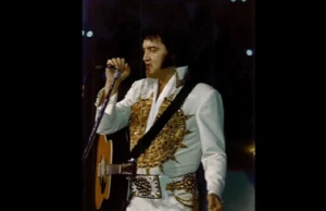 Elvis Presley 1977, Blue Christmas Elvis Performance, Elvis Presley Christmas Songs, 1977 Music History, Elvis Presley Legacy, Iconic Elvis Moments, 1977 Cultural Impact, Elvis Presley Vocal Style, Classic Rock Christmas, Elvis Presley Nostalgia
